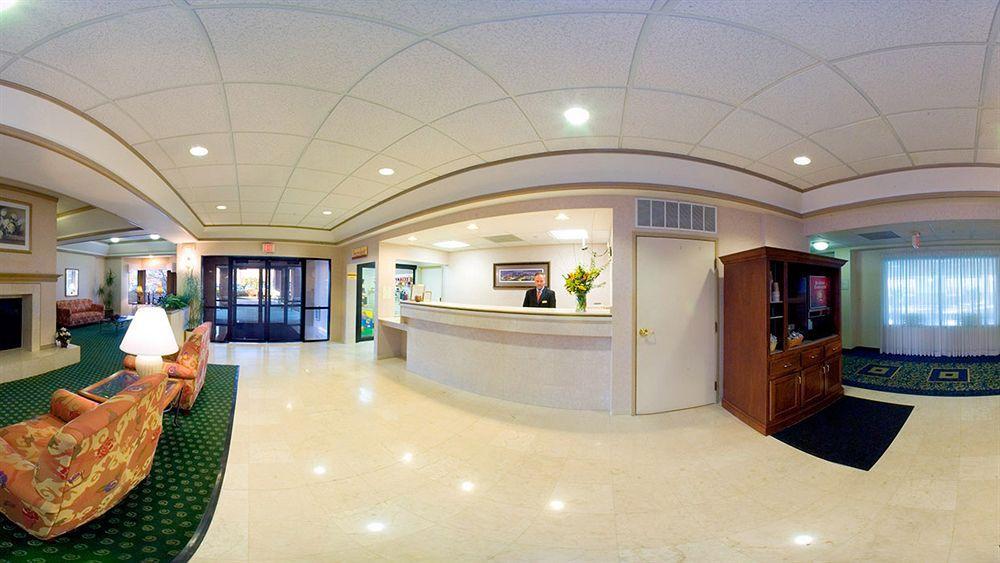 Courtyard Indianapolis At The Capitol Hotel ภายนอก รูปภาพ
