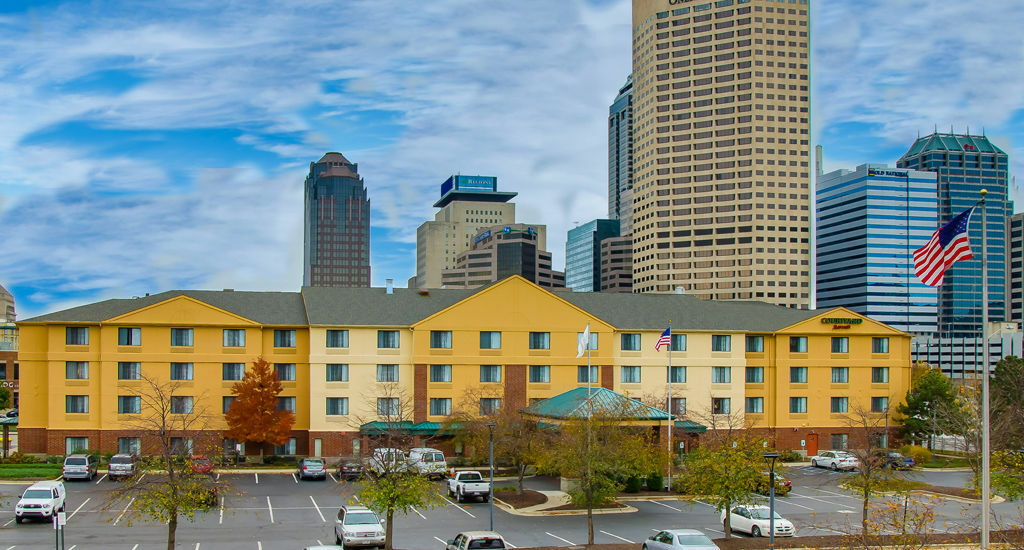 Courtyard Indianapolis At The Capitol Hotel ภายนอก รูปภาพ
